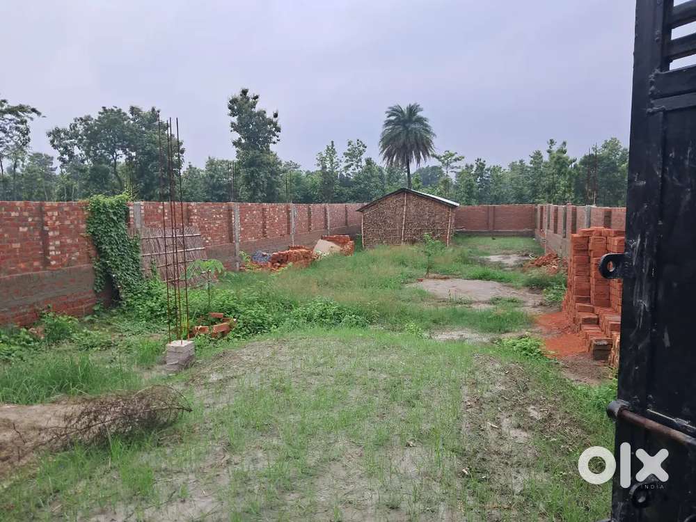 Near katnawar Regulator pul(nahar), mauja - sukhpura,tahsil-padrauna