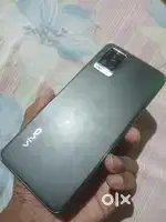 V20   4g   8/128.  Jazz black