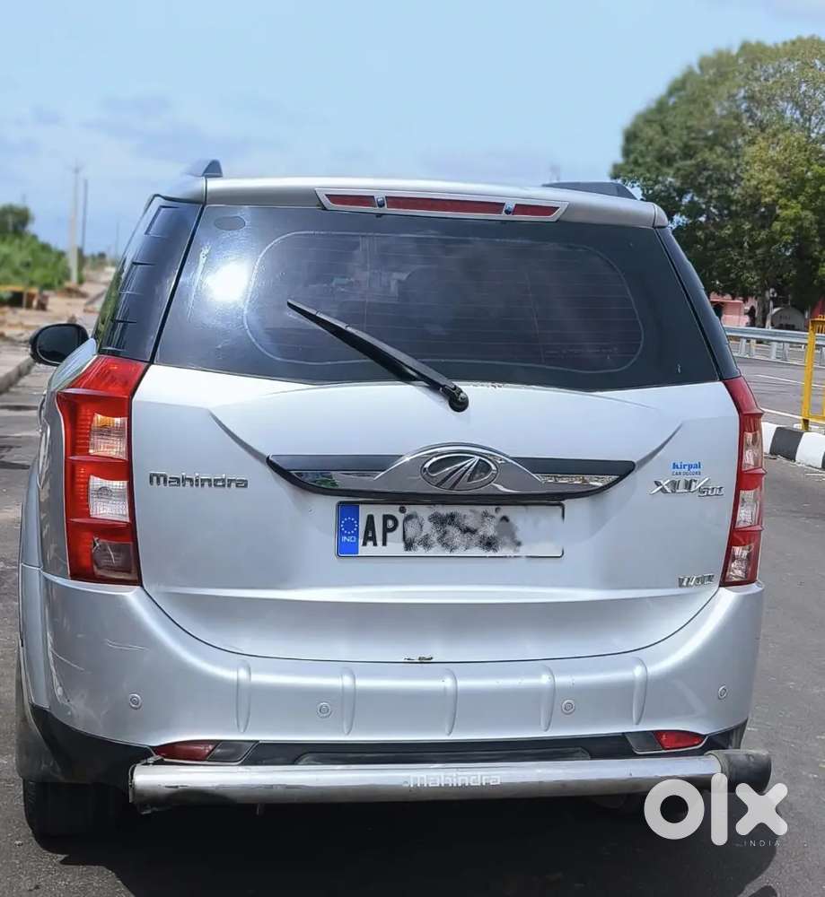 Mahindra XUV500 2016 Diesel 240000 Km Driven