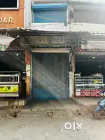 Shop space in busy market for rent