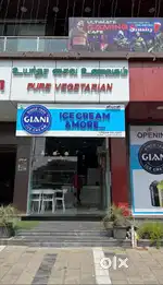 Ice Cream Store incharge