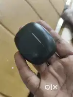 Ear buds ptron