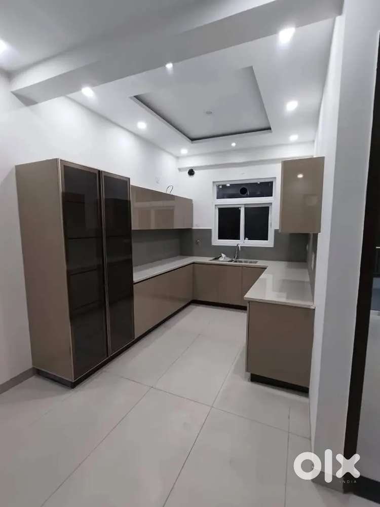 3 bhk 1550 sq ft with lift 65 lac in peermchulla near panchkula