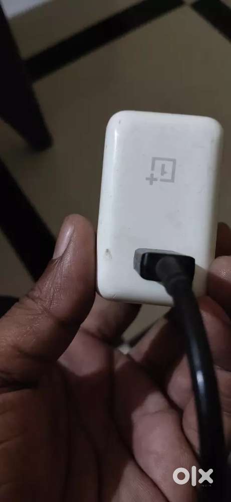 Original charger 1 pulx 65 wat