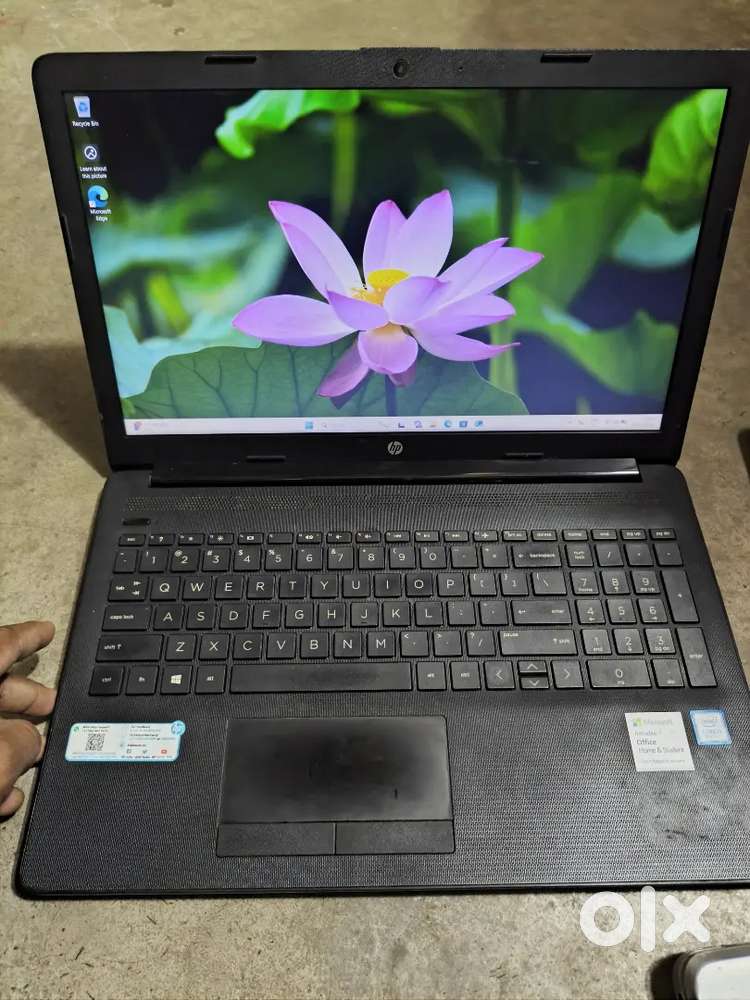 Hp i5 8th gen 8gb 256ssd