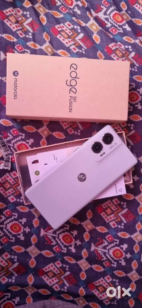 Motorola edge 50 fusion 8+128 1 month old  hai