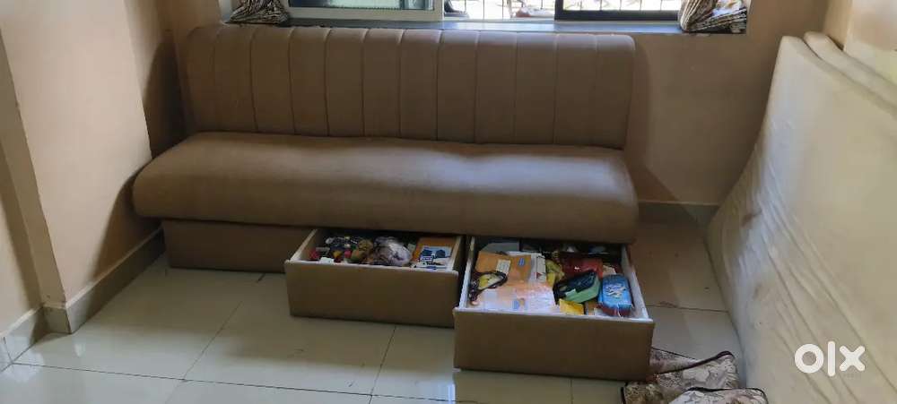 3 Seater Rexin Sofa