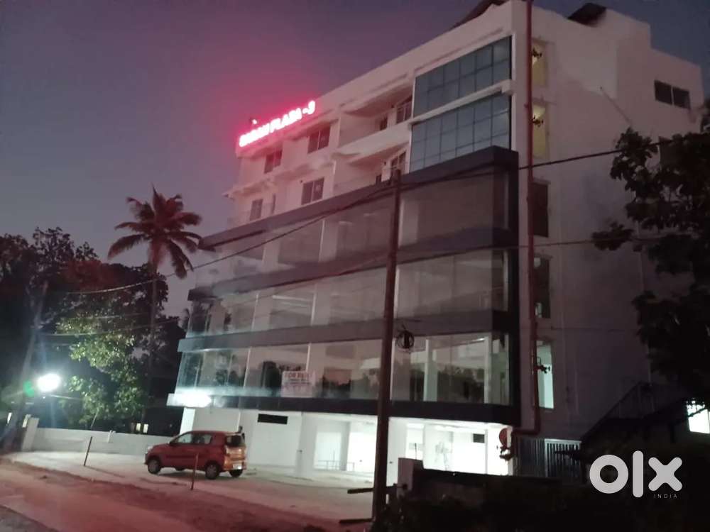 Office showroom space 4 Rent at NH bypass road nr NS Hosp at Palathara