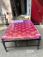 Folding bed