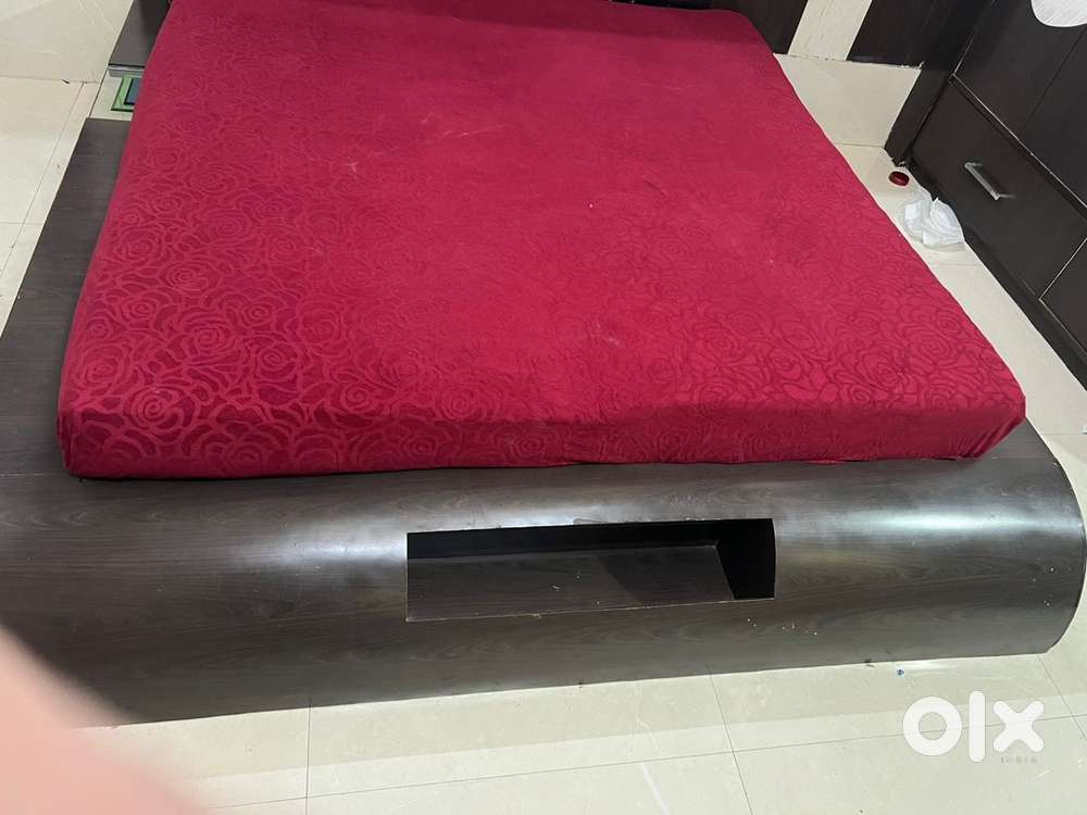 Double bed with 8 inch mattess with out back