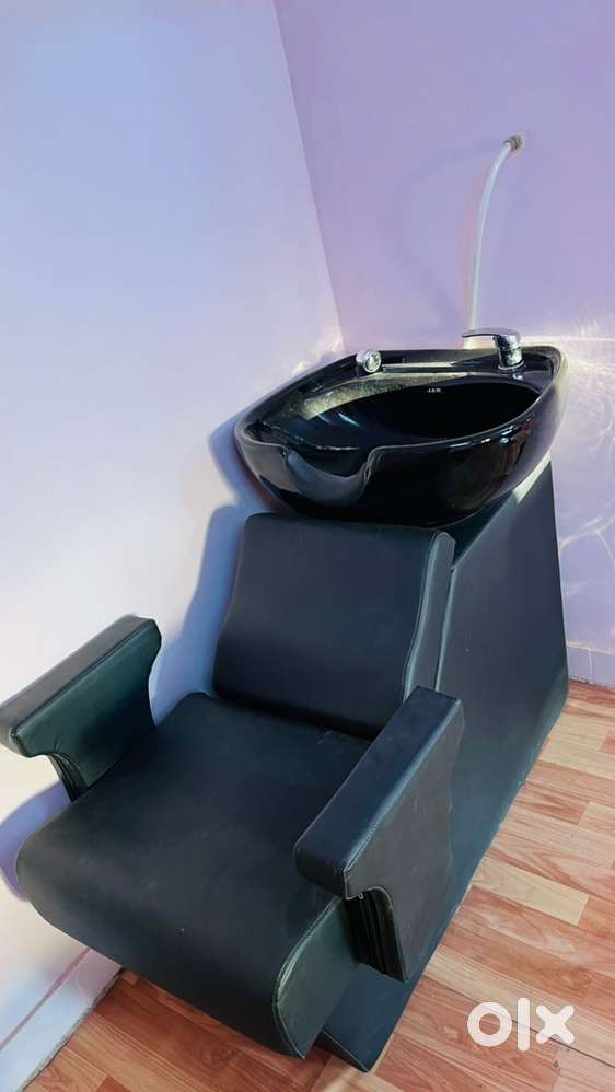 Premium hair wash chair