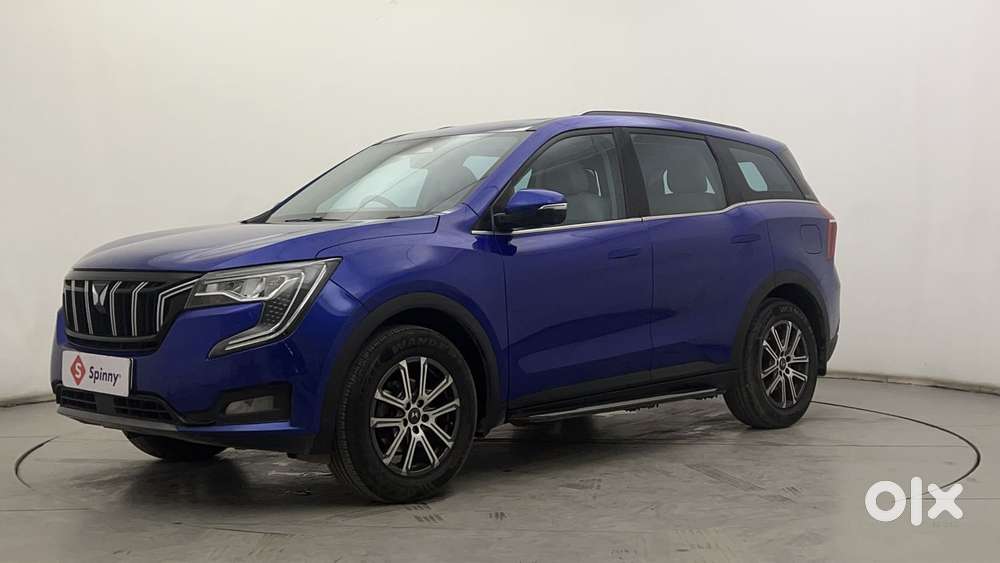 Mahindra XUV700 2.0 AX 7 Petrol AT Luxury Pack Str, 2023, Petrol