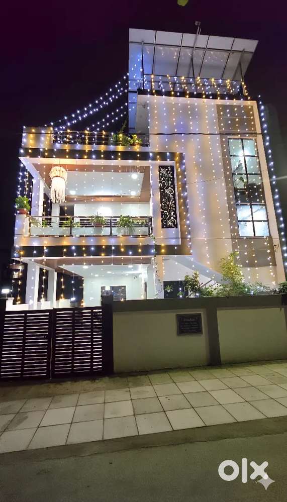 L-Shaped 450 sq ft open Hall for Rent,Opp. Madan Ratan City