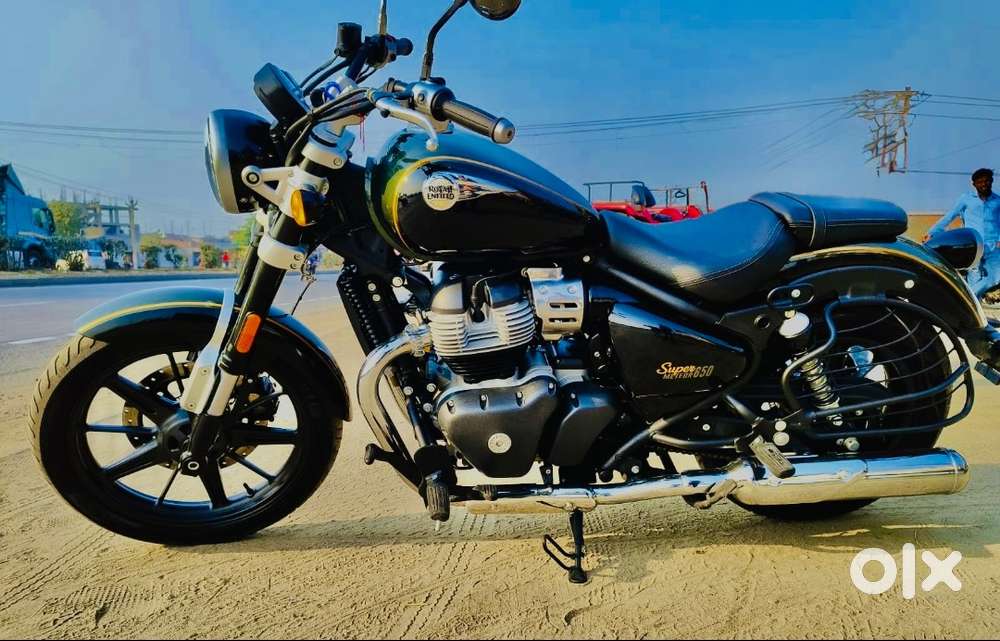 Royal Enfield Super Meteor 650 – Urgent Sale
