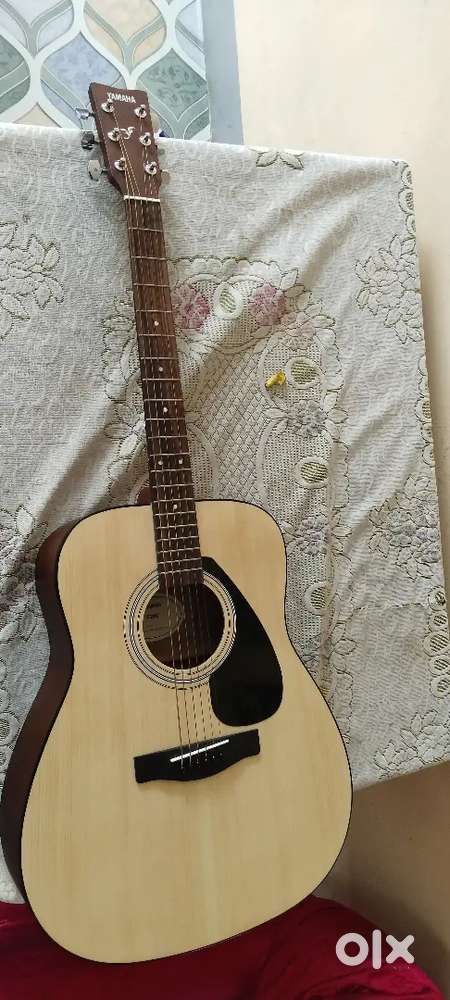 Yamaha F280