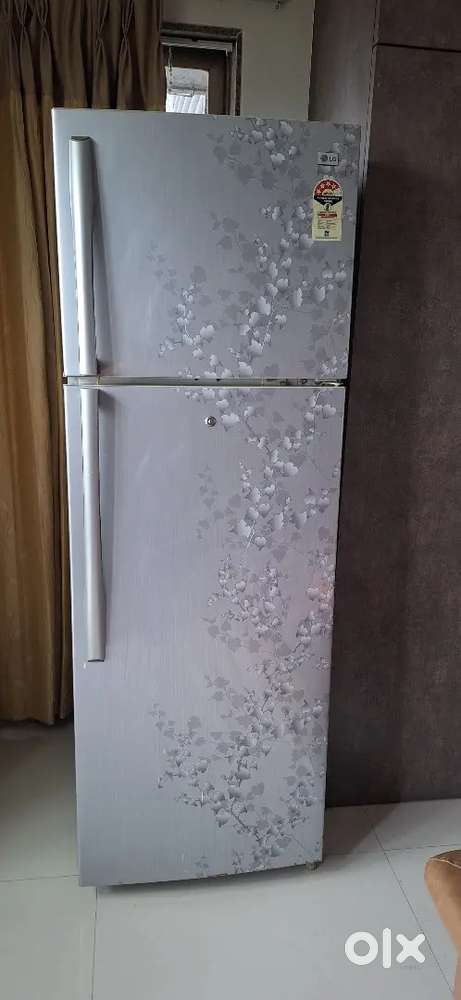 LG Refrigerator 390 liters