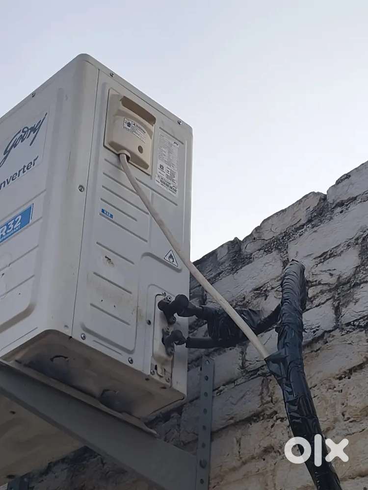 Well good condition 5* Star ac ac well good  2 ac service  pending h