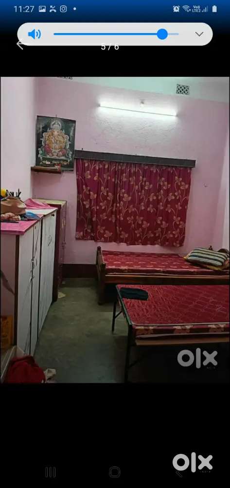 Girls PG near netaji metro station at 3500 without food and with 9000