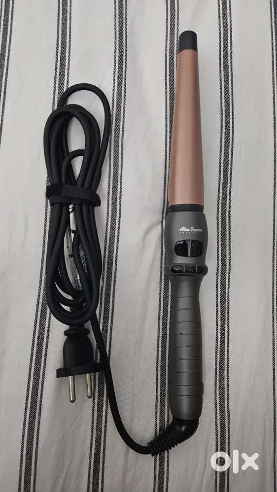 Brand New Condition Hair Curling Wand (Hair Curler) Brand Alan Truman