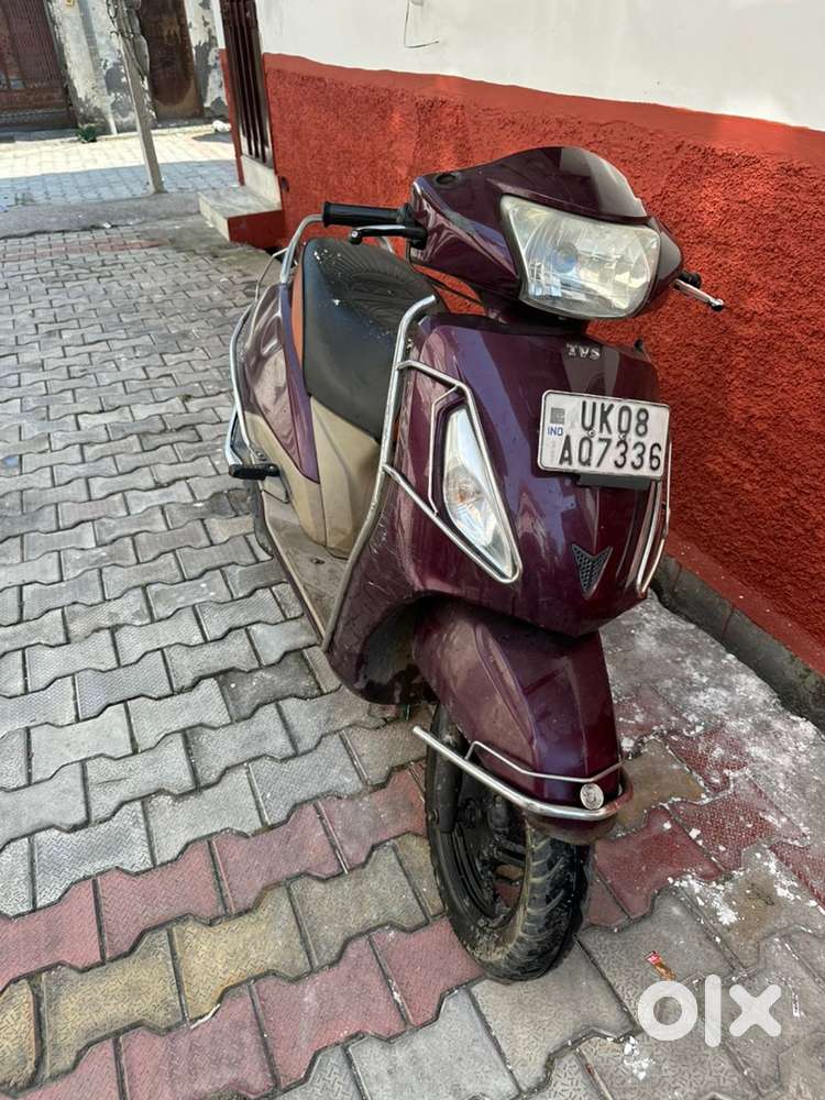 Koi dikkat ni he gadi me ok bilkul