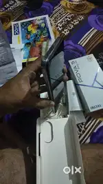 Excellent condition mobile dual 5G techno mobile