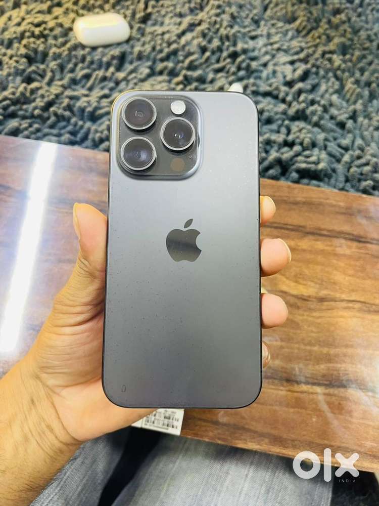 Usa Iphone 15 pro 256Gb (best condition)