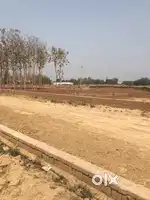Harhua me plot book kare navratri me ramshepwerm road par bank lone