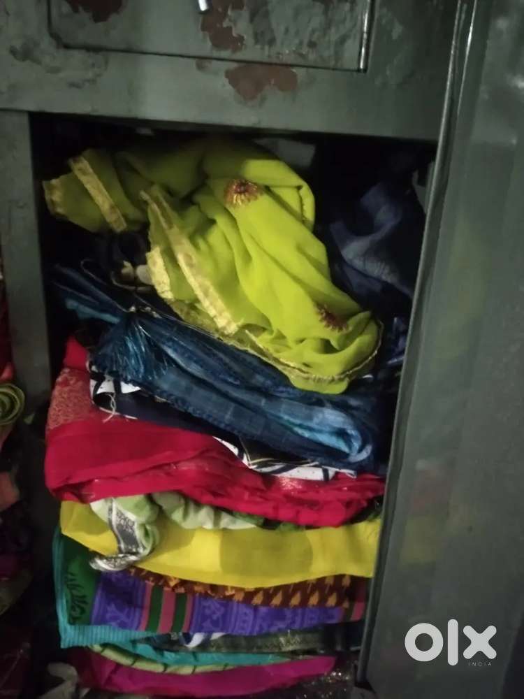 Sariyan bechni Hai