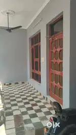 2 bhk for rent for small family