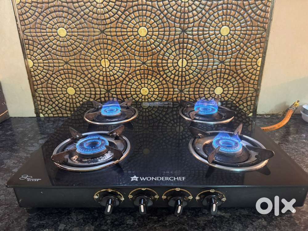 Wonderchef ultima 4 burner gas stove