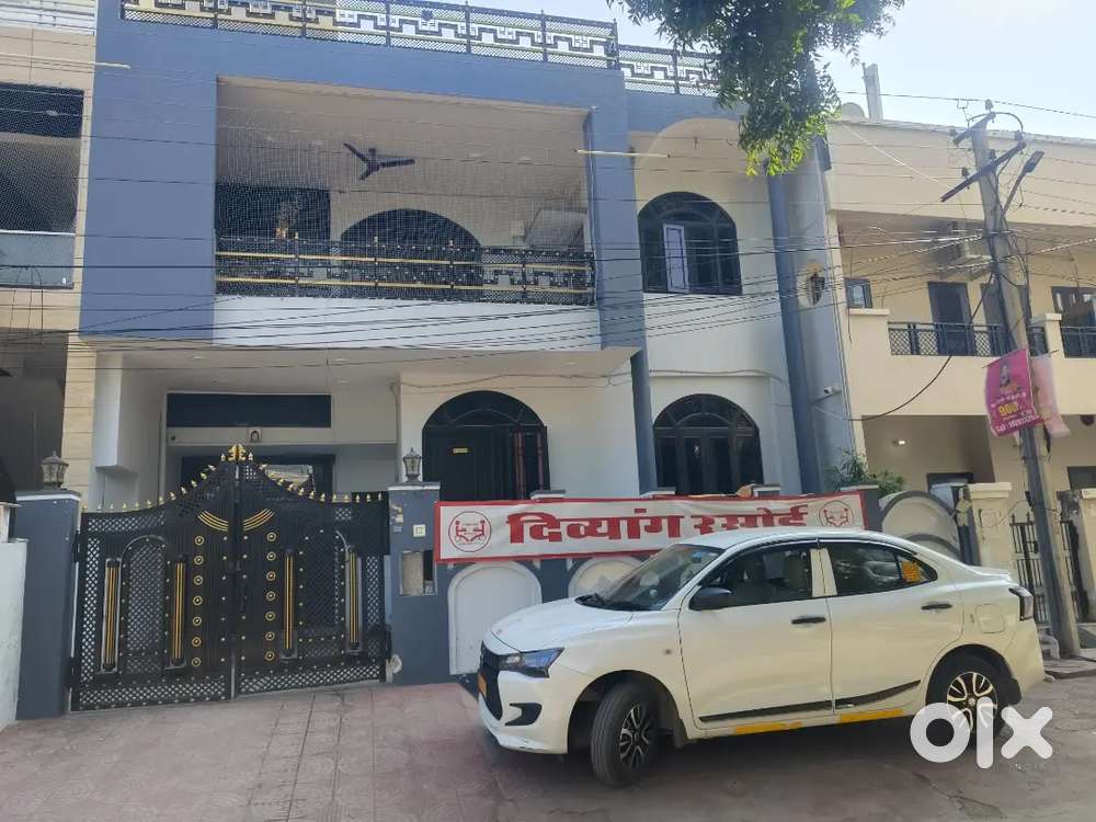 Mansarovar Patel Marg per 180 Gaj ka plat hai usko sale karna hai