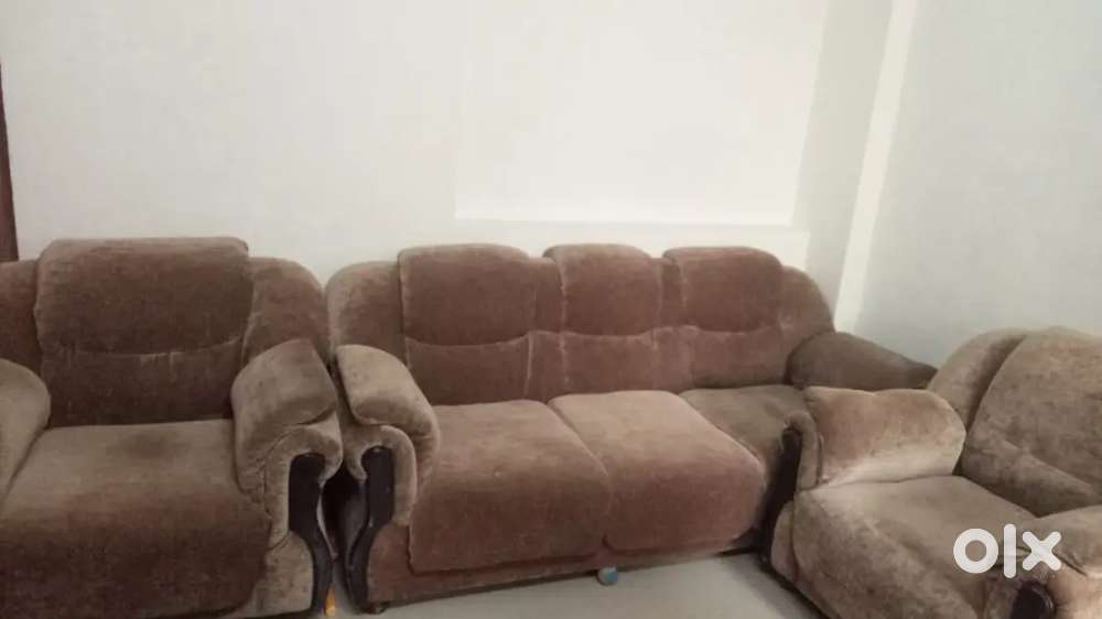 7 month old sofa good condition