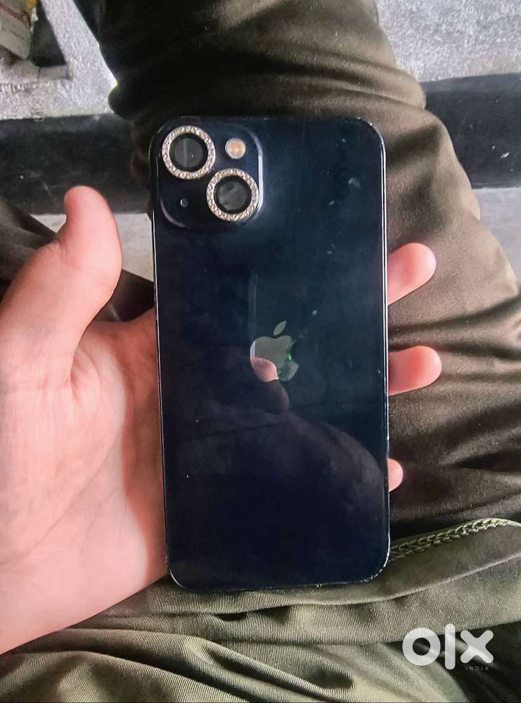 iPhone 13 (128) black