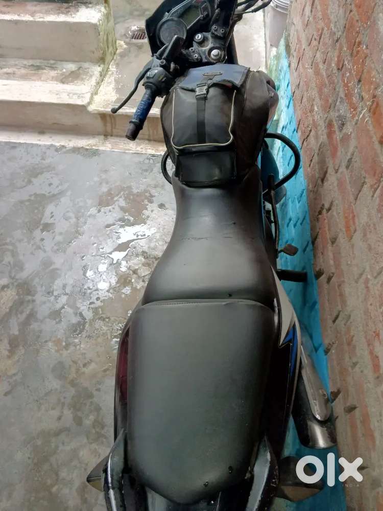 Bajaj Pulsar 135 LS good condition hai