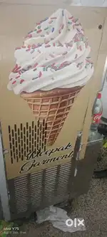 Ice cream machine
