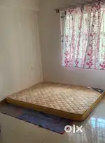 Mattress on sale (6.5 X 5 ft)