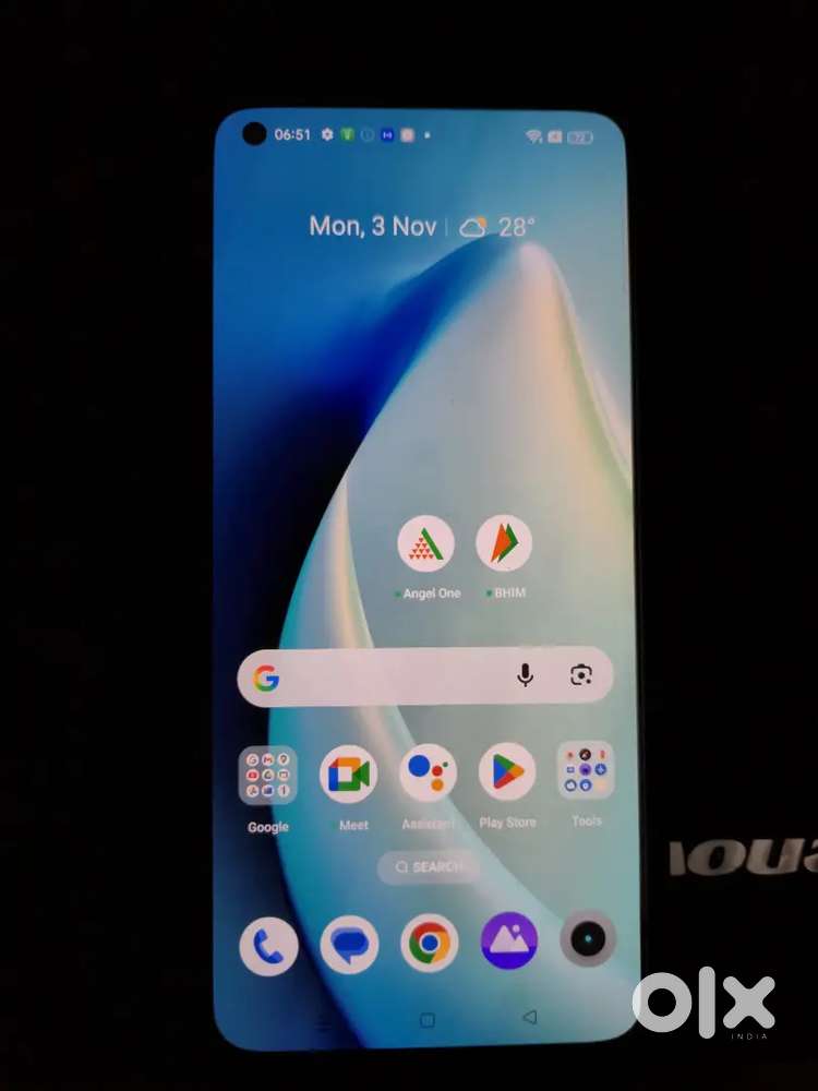 Realme 8. 128GB With 85W Charger.  Pristine condition ..