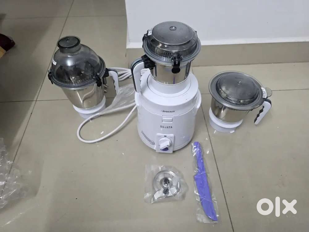 Brand New Sujata Dynamix Mixer Grinder