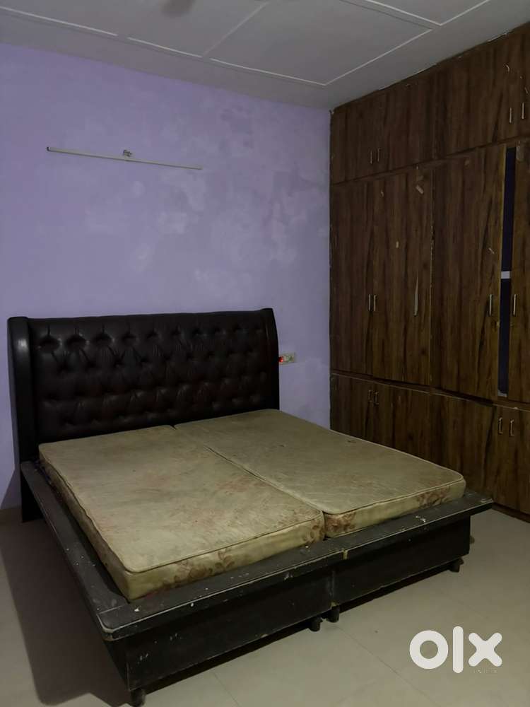 1 room set in Lohgarh, golden enclave