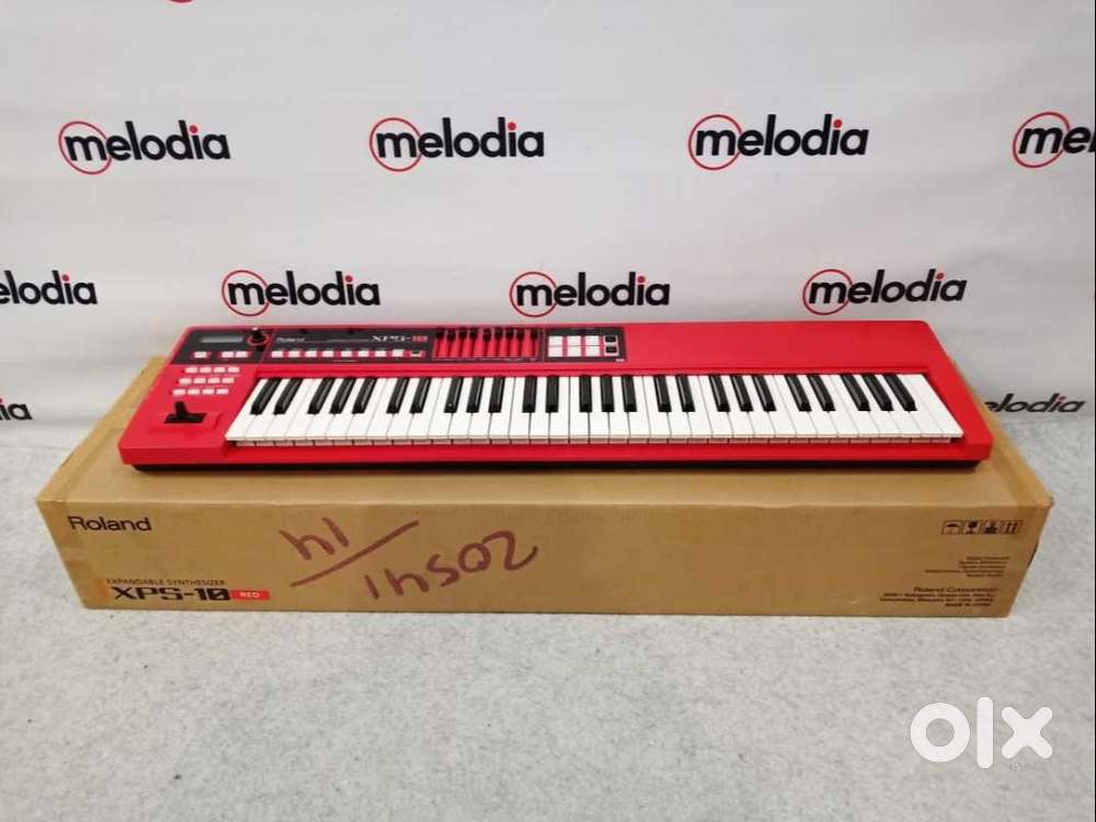 Roland XPS 10 keyboard