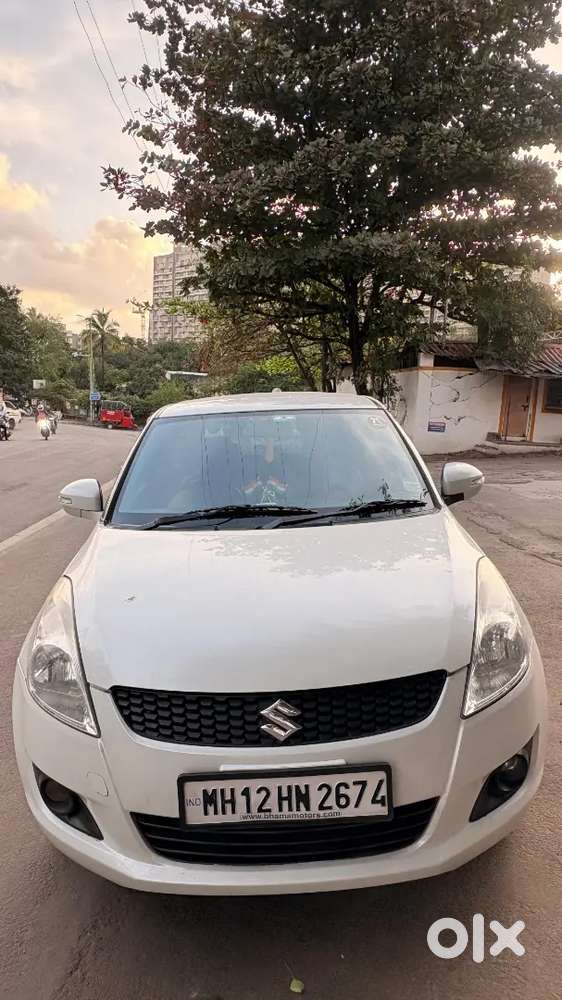Maruti Suzuki Swift 2012 Petrol 74000 Km Driven