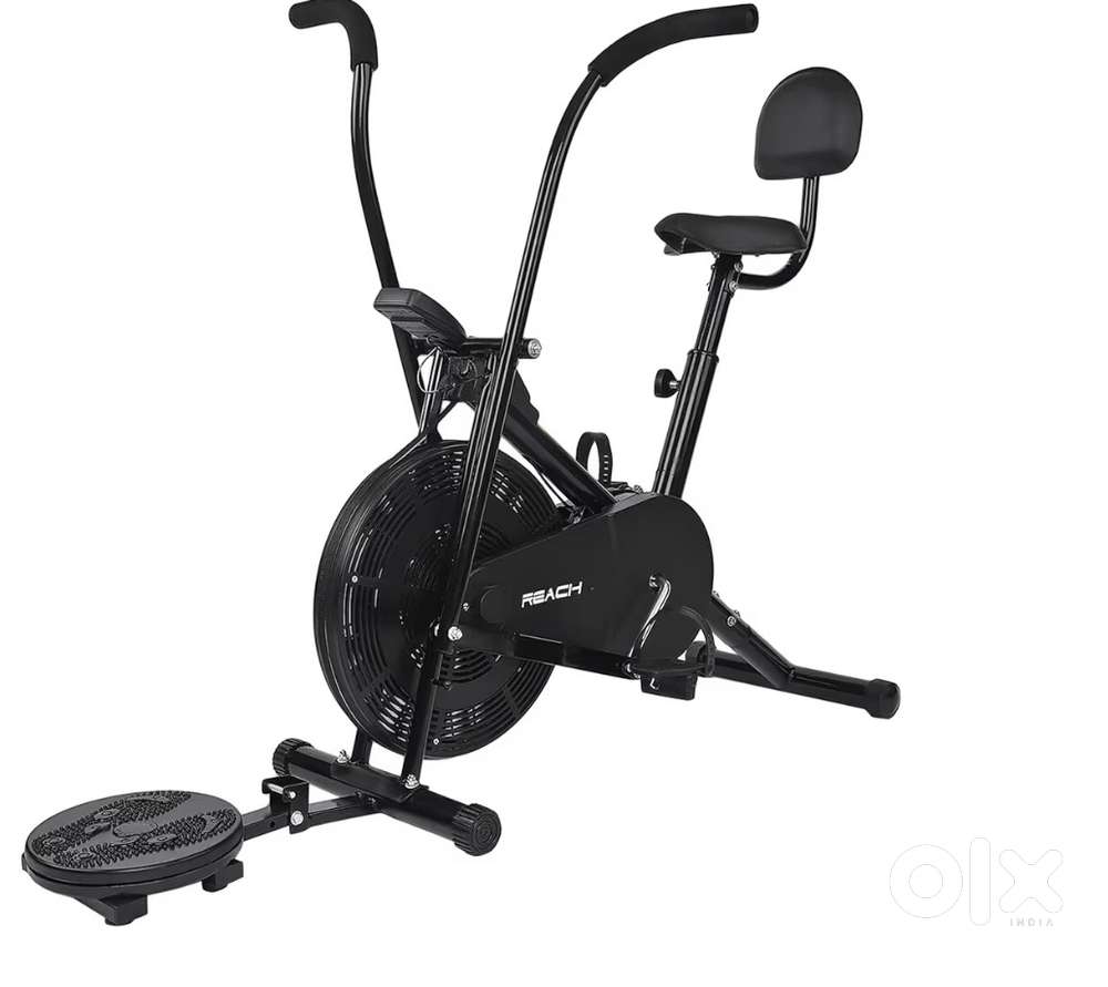 Reach exercise cycle with twister