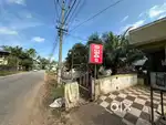 Near Puthoor beverage at  kottarakara -sasthamcotta road