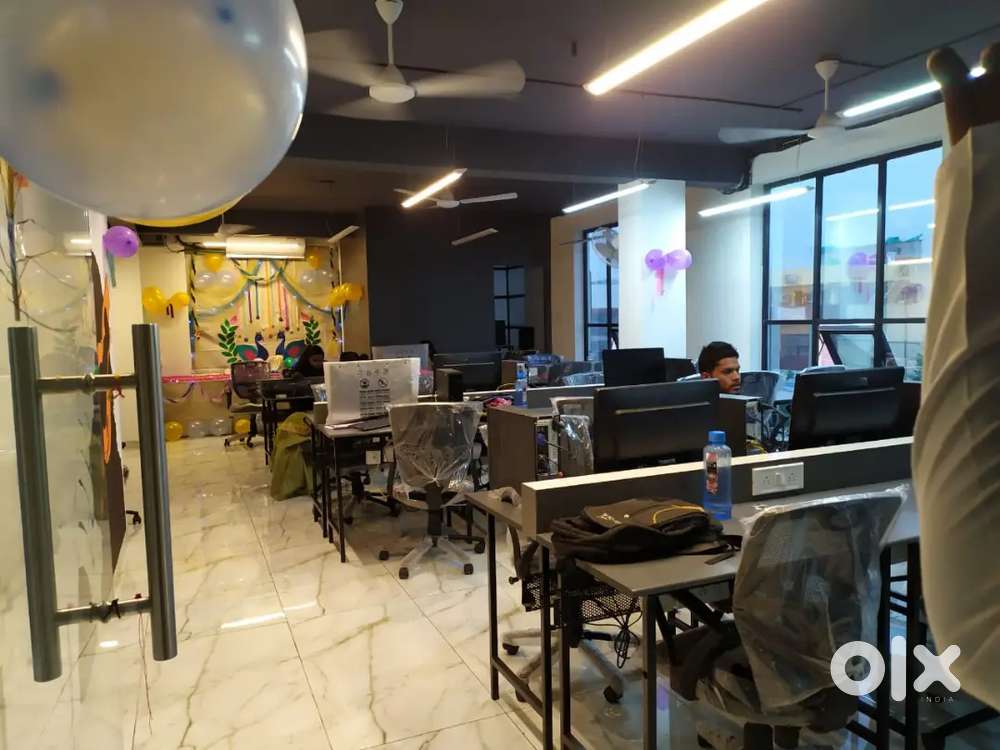 1200SQFT LUXURIOUS FULLY FURNISHED OFFICE AT RENT M.G ROAD INDORE