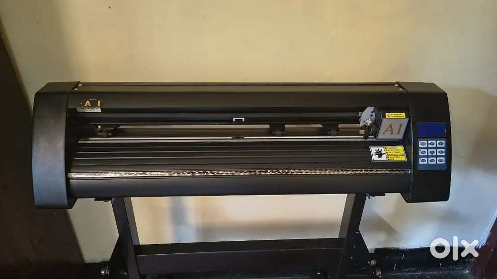 28 inch Plotter with stand for sale