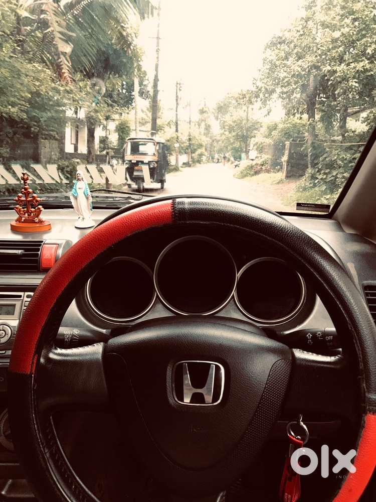 Honda City ZX 2007 Special Edition with 4 Disk brakes