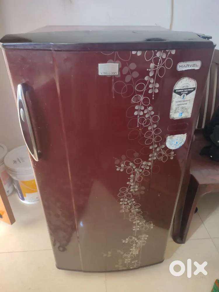 fridge for sell.