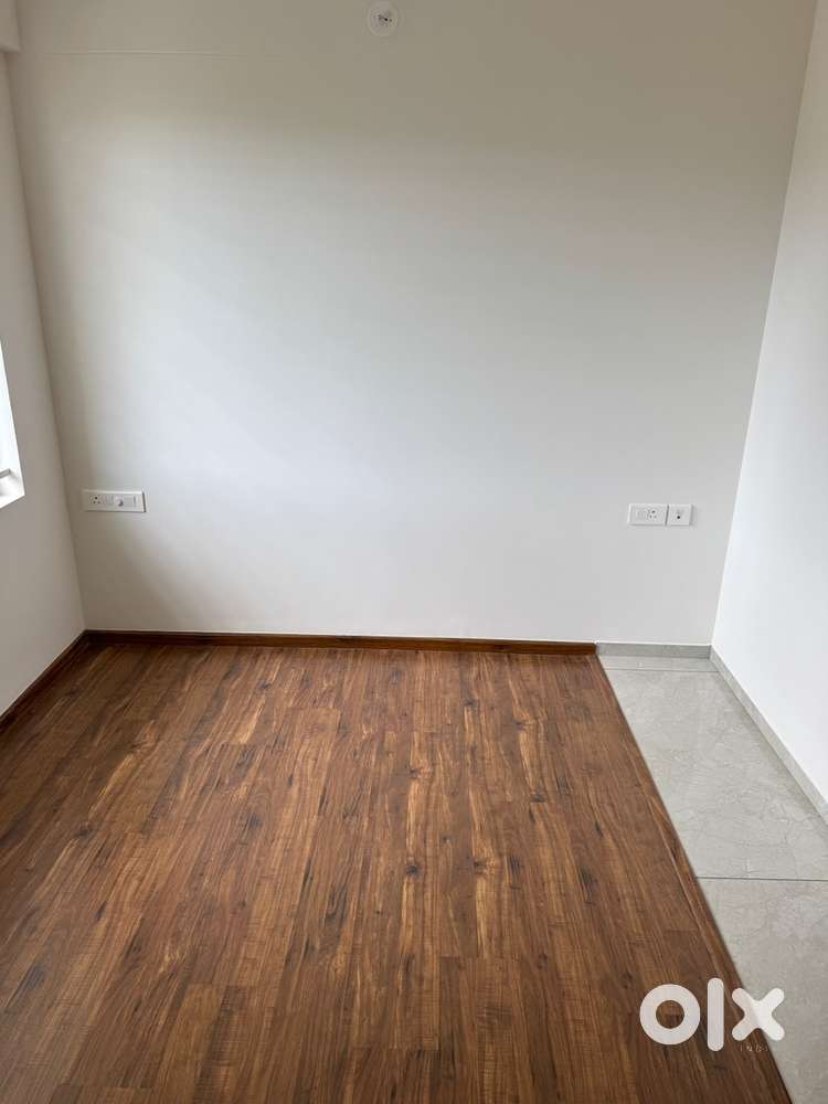 FOR SALE 3 BHK 1560 SQFT APARTMENT IN SREEKARYAM TRIVANDRUM