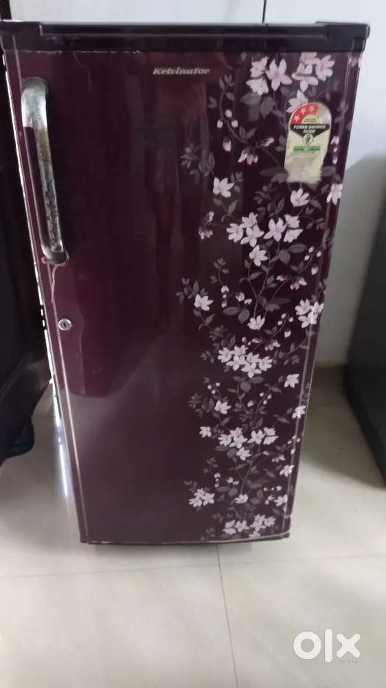 KELVINATOR Single Door 4 star fridge