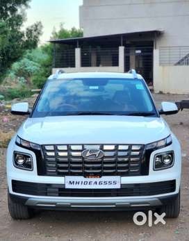 Hyundai Venue 1.5 CRDi SX (O), 2023, Diesel